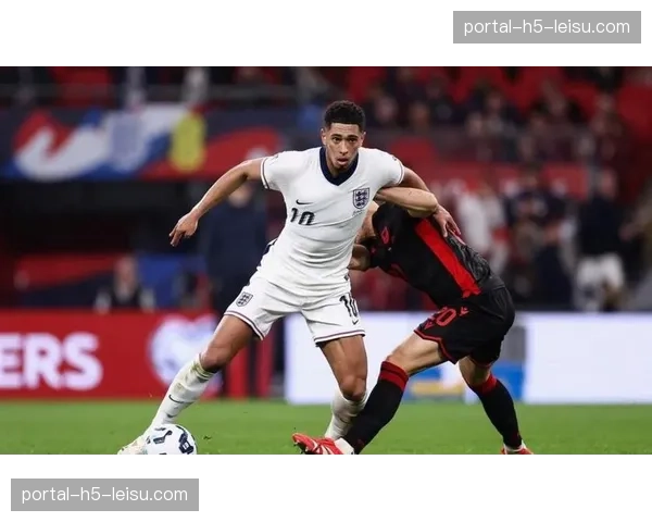 关键时刻：贝林厄姆中场抢断后一条龙破门，展现个人能力在转换中的决定性作用