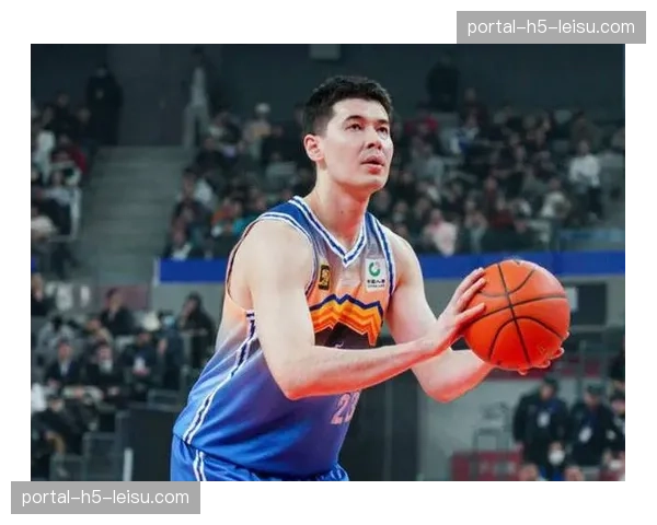 新疆击败上海，阿不都沙拉木抢下5个前场篮板提升球队进攻机会。